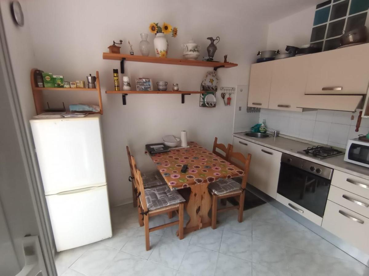 شقة Casa Albarosa, 10 Min Walk Train Station, Free Parking. لا سبيتسْيا المظهر الخارجي الصورة