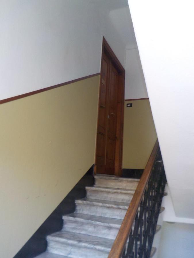 شقة Casa Albarosa, 10 Min Walk Train Station, Free Parking. لا سبيتسْيا المظهر الخارجي الصورة