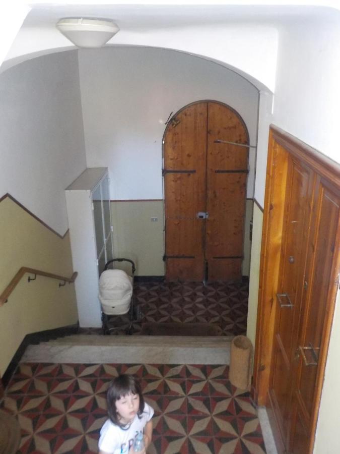 شقة Casa Albarosa, 10 Min Walk Train Station, Free Parking. لا سبيتسْيا المظهر الخارجي الصورة